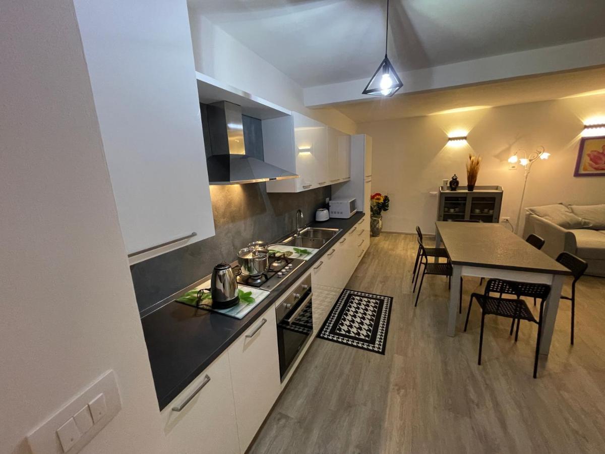 Casa Vacanza Revolta Trento Exteriör bild
