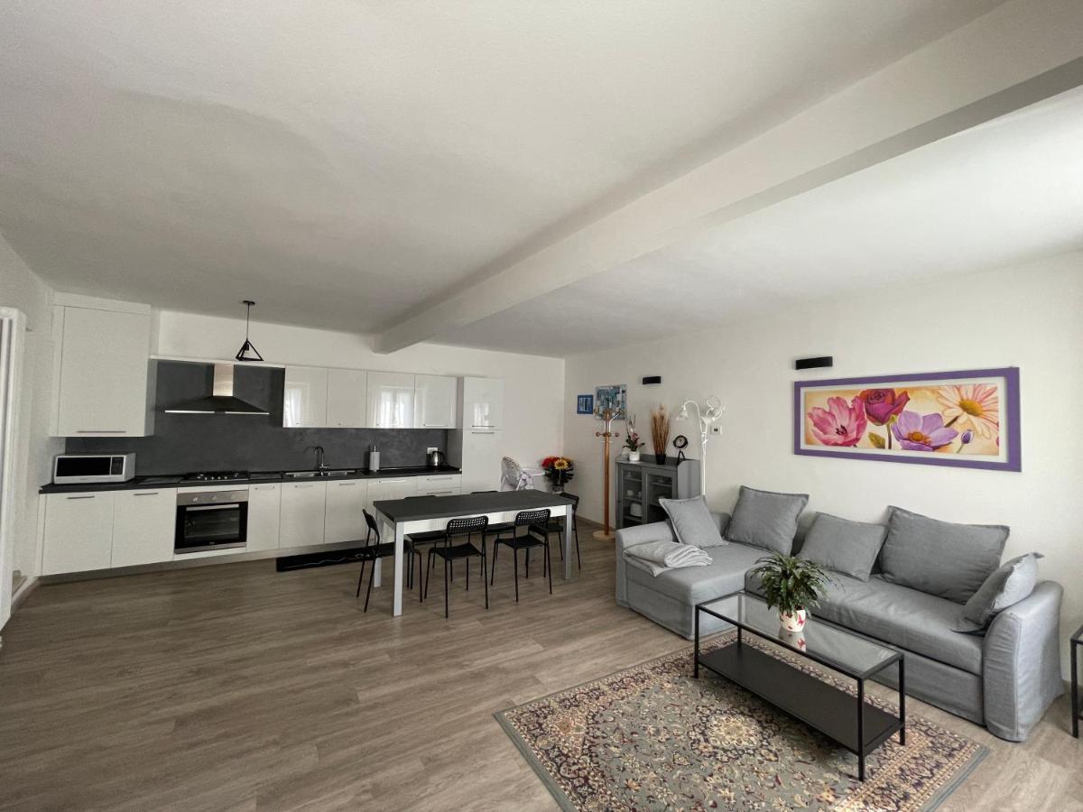 Casa Vacanza Revolta Trento Exteriör bild